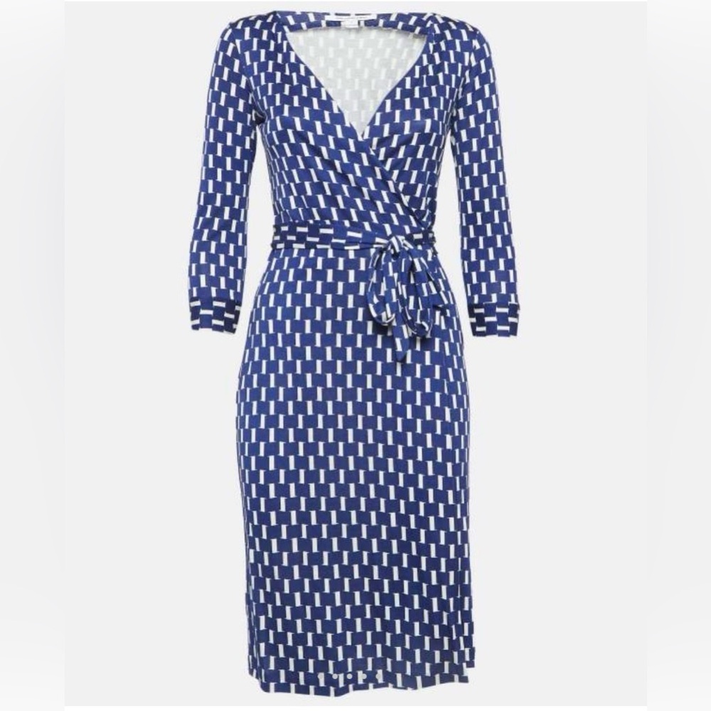 Diane Von Furstenberg Wrap Dress 100% Silk Women’… - image 1